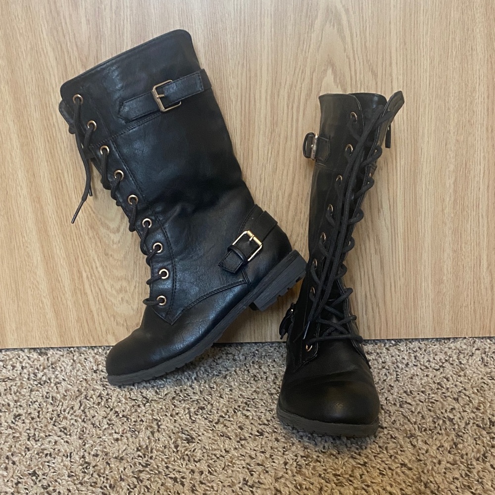 Black Lace-Up Girl’s Boots
